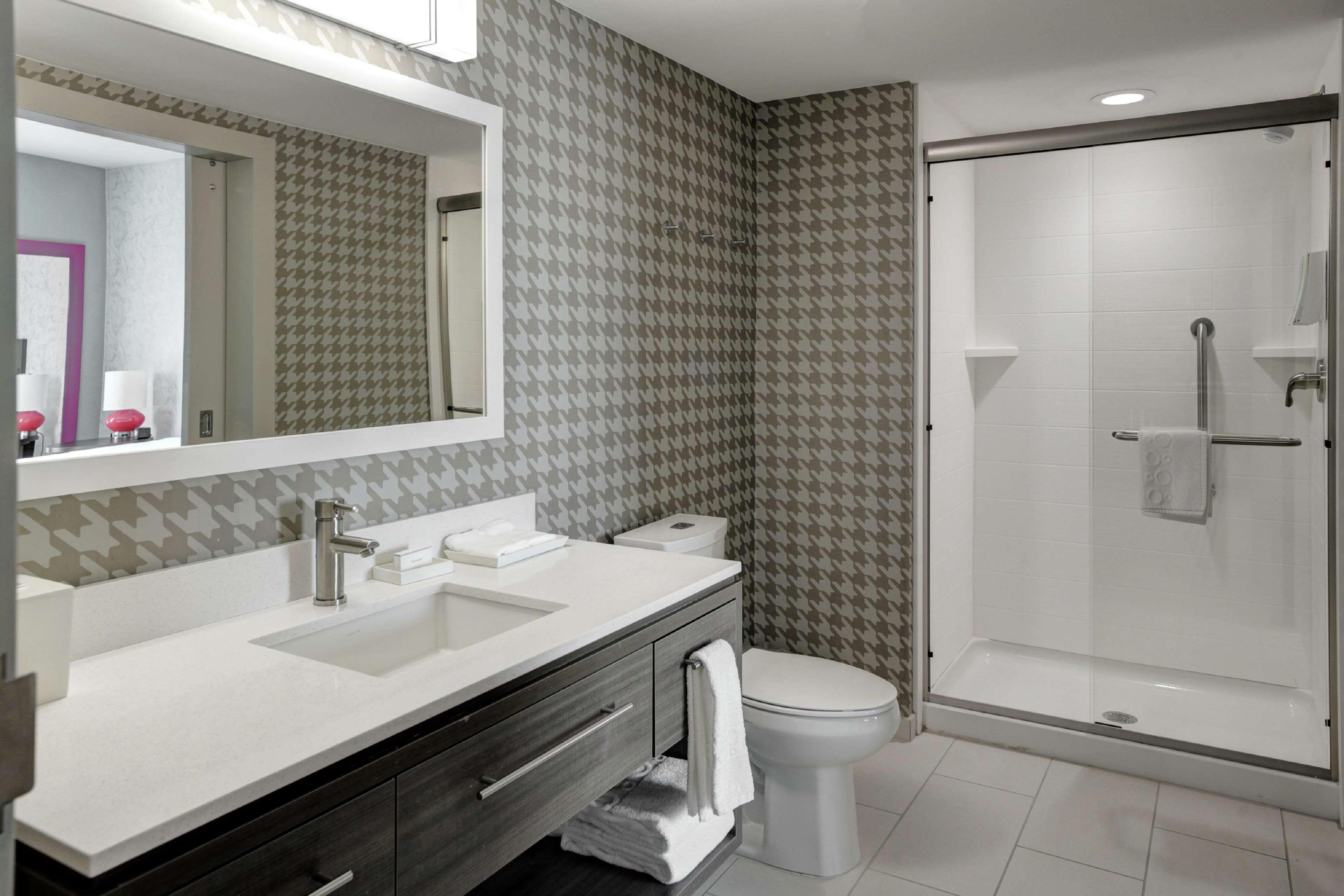 Home2 Suites By Hilton Louisville Airport Expo Center Extérieur photo
