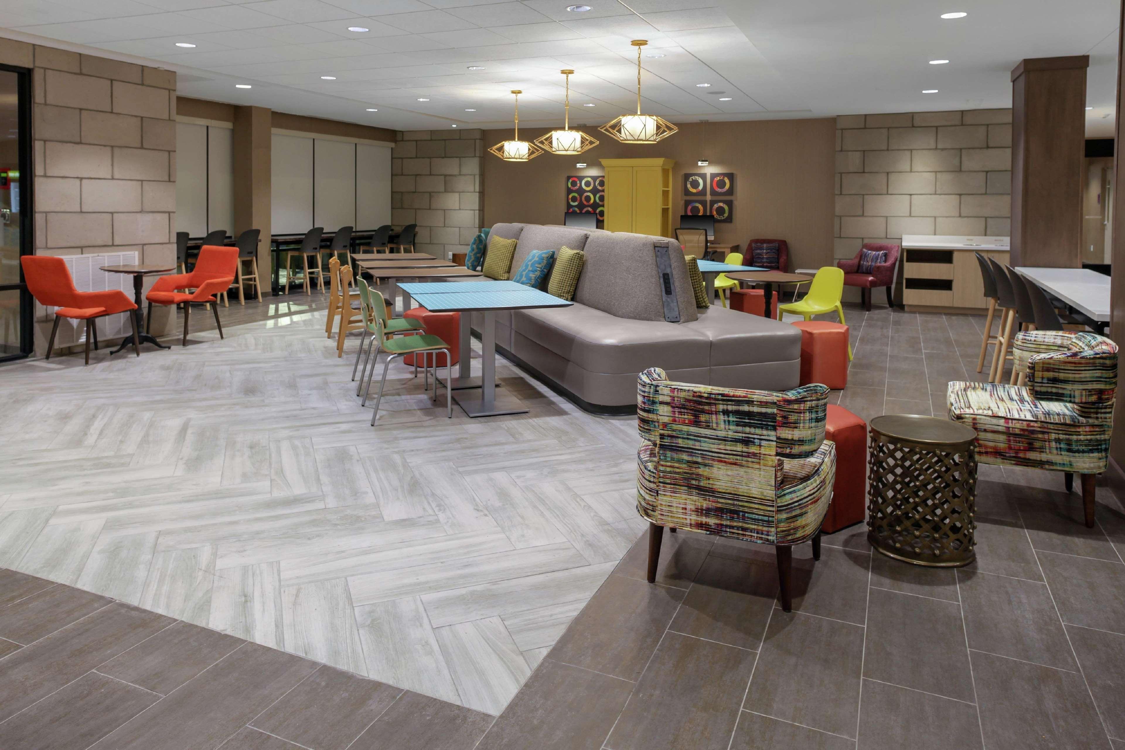 Home2 Suites By Hilton Louisville Airport Expo Center Extérieur photo