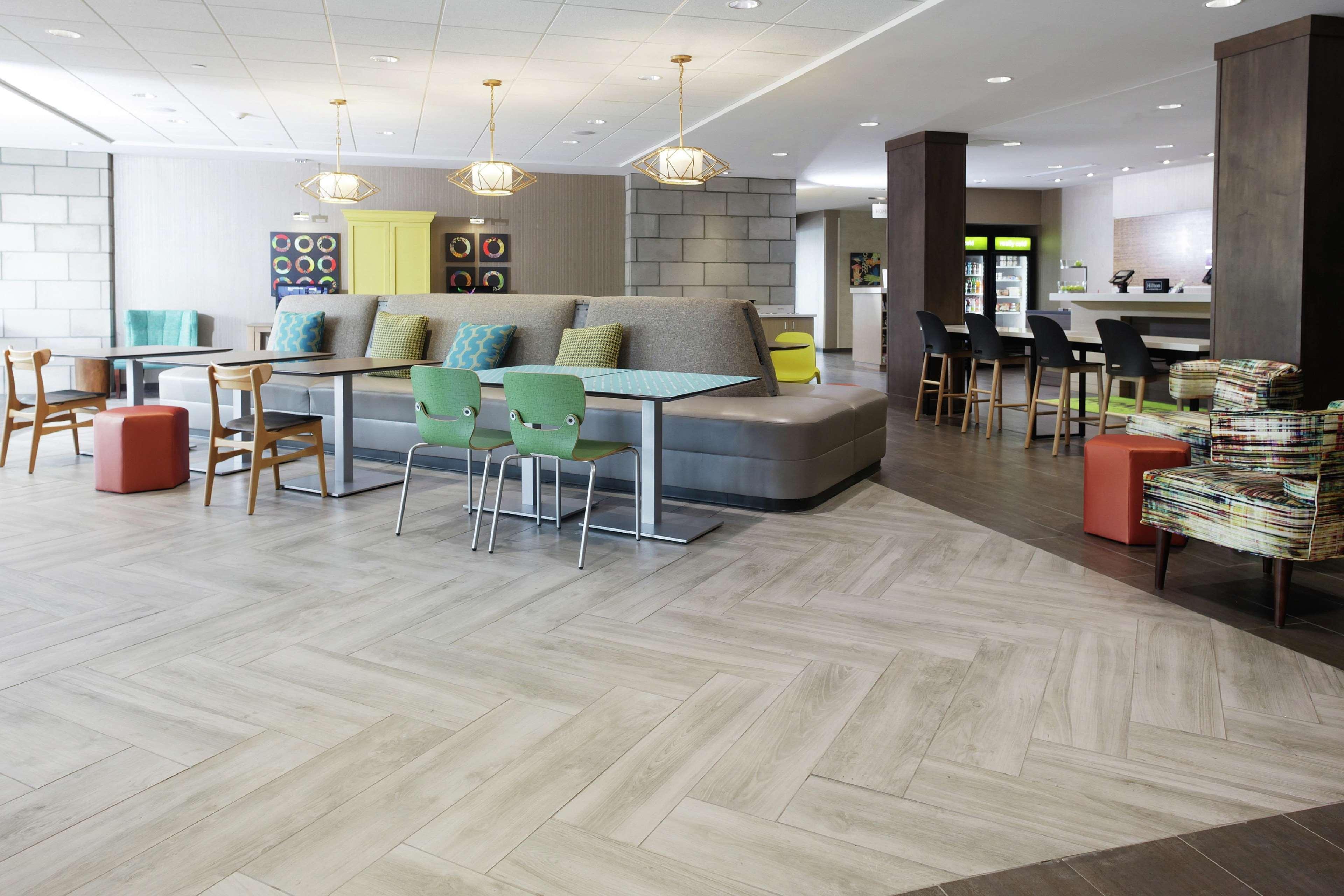 Home2 Suites By Hilton Louisville Airport Expo Center Extérieur photo