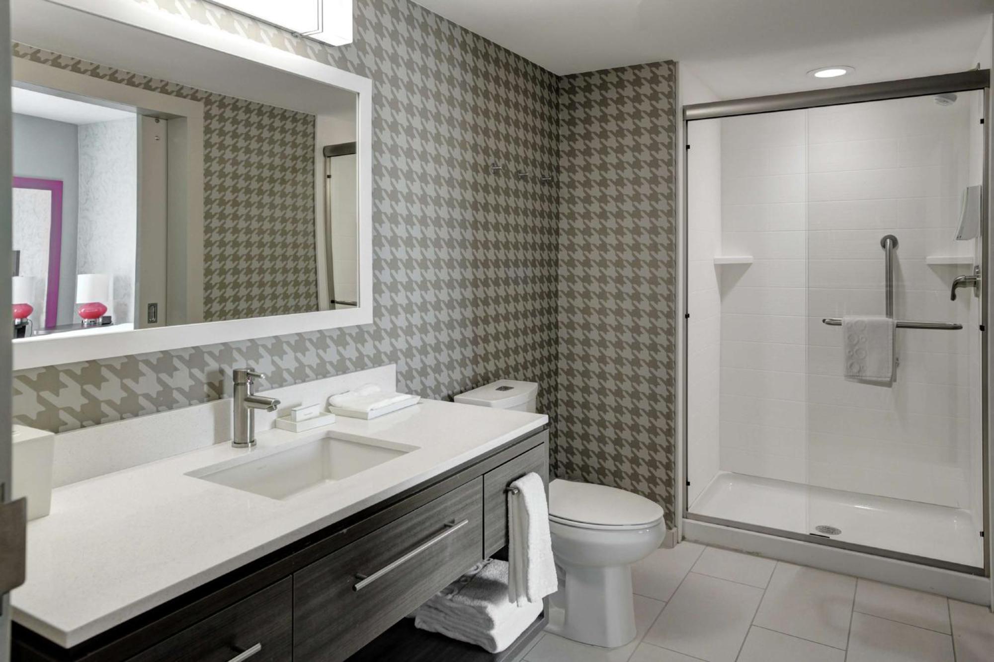 Home2 Suites By Hilton Louisville Airport Expo Center Extérieur photo